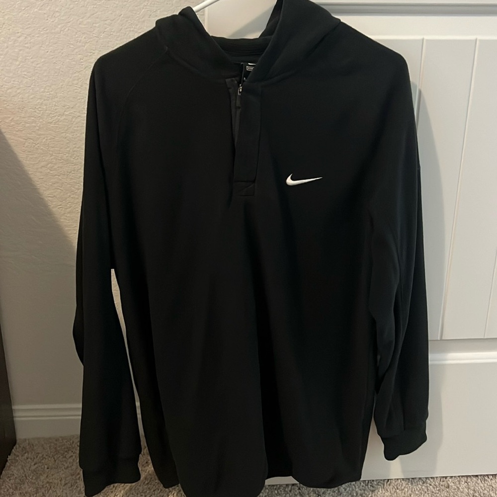 BLACK NIKE GOLF PULLOVER JACKET